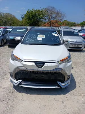 Toyota Corolla Cross 1.8 Petrol AWD 2021 White