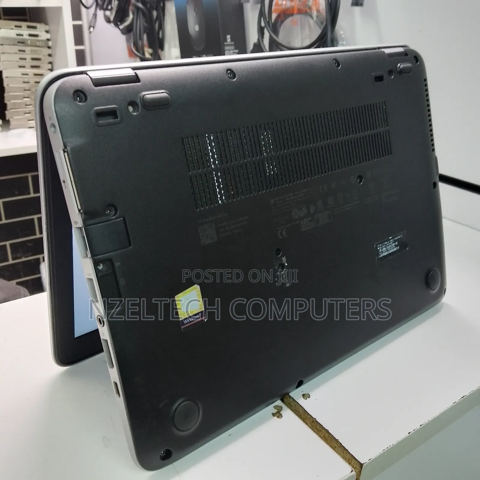 Laptop HP EliteBook 820 G3 8GB Intel Core I7 SSD 256GB