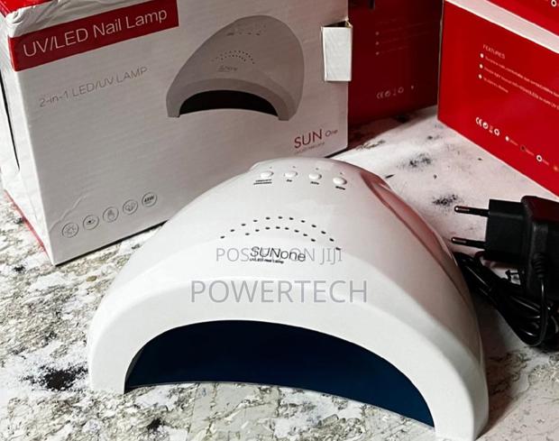 UV Light Nail Dryer - main view