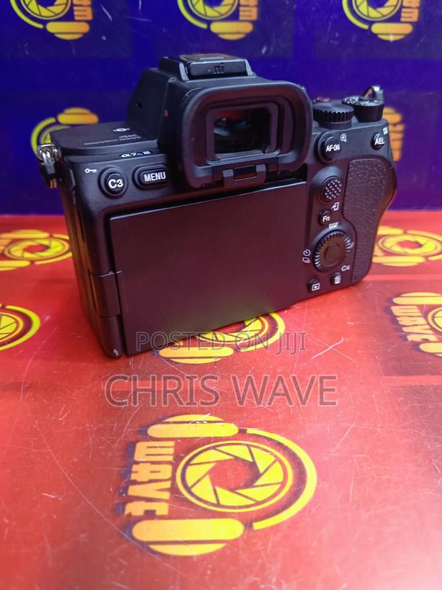 Sony A7siii Mirrorless Camera - thumbnail 3