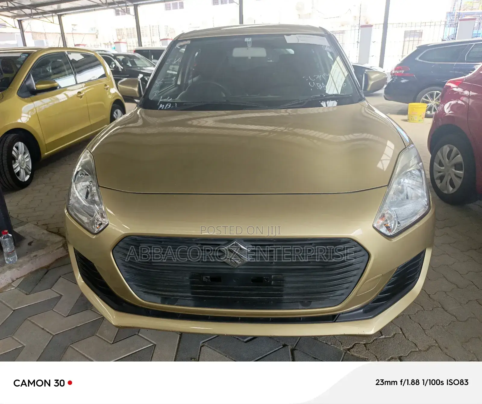 Suzuki Swift 2018 Gold