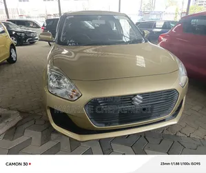 Suzuki Swift 2018 Gold