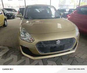 Suzuki Swift 2018 Gold