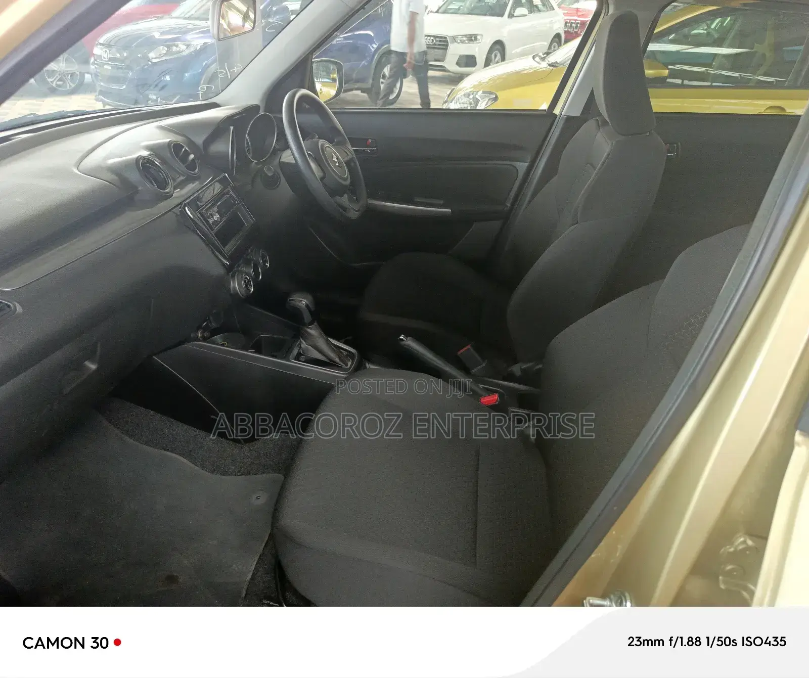 Suzuki Swift 2018 Gold