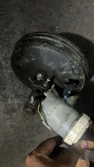Brake Master Cylinder and Booster Mitsubishi Pajero Junior
