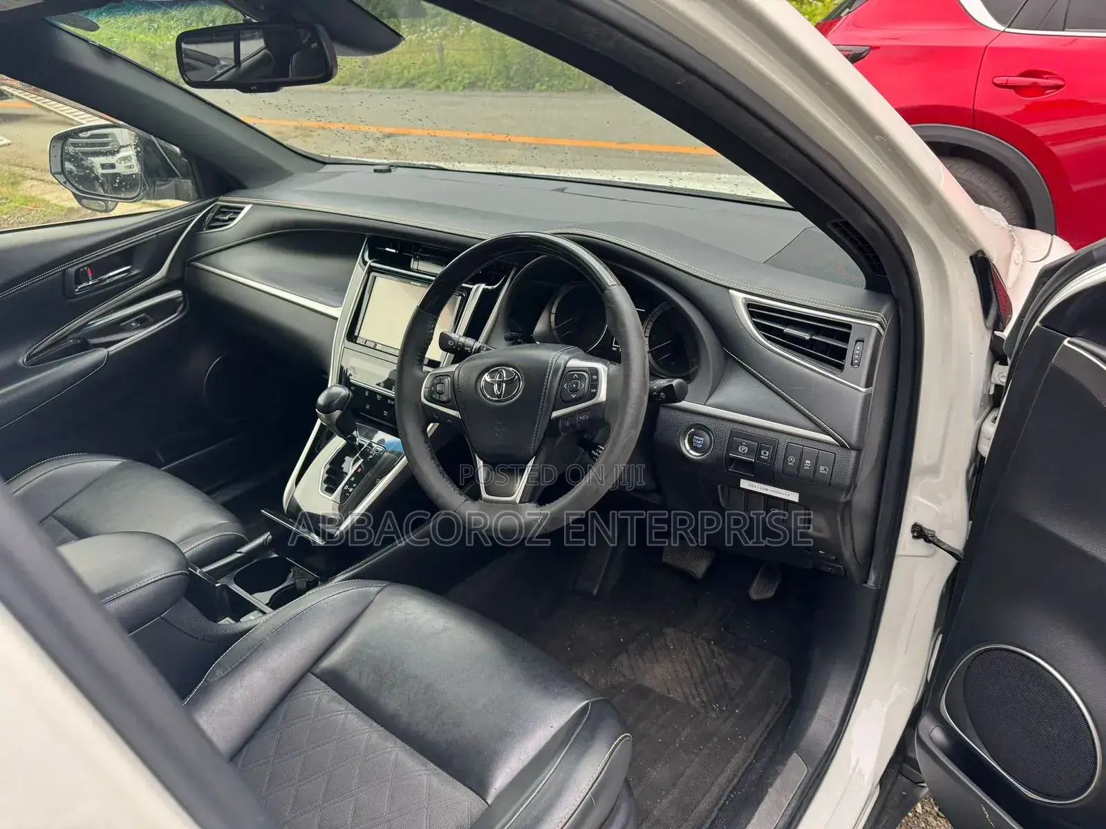 Toyota Harrier 2.0 Turbo 4WD 2017 White