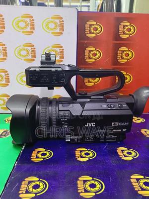 JVC Resolution Camcorder. Full Stream - thumbnail 2