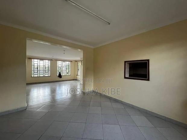 4bdrm Townhouse / Terrace in Membly, Membley Estate for rent - thumbnail 2