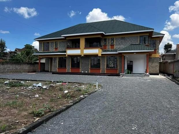 4bdrm Townhouse / Terrace in Membly, Membley Estate for rent - main view