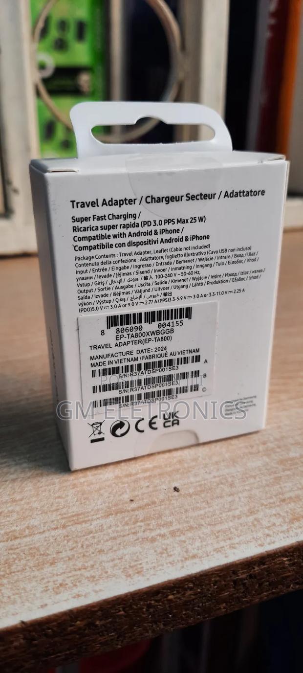 Fast Charging 25 W Type -C Power Adapter. - thumbnail 3