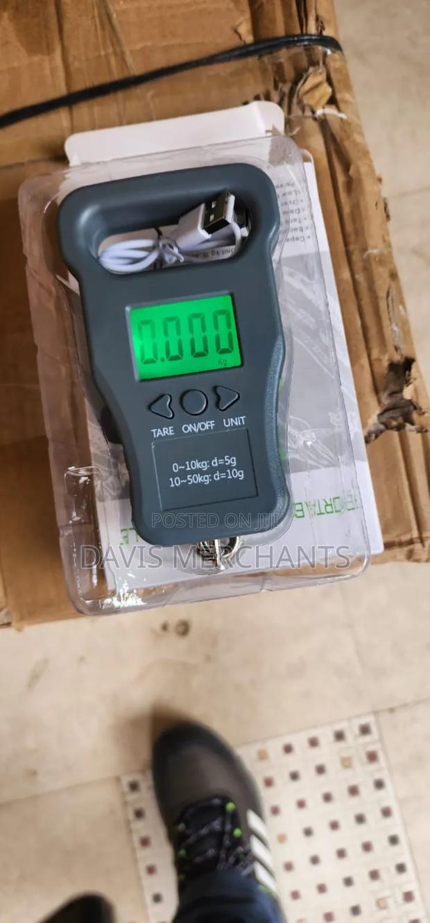 Quality Pocket Scale With Recheargable Inbuilt Battery - main view