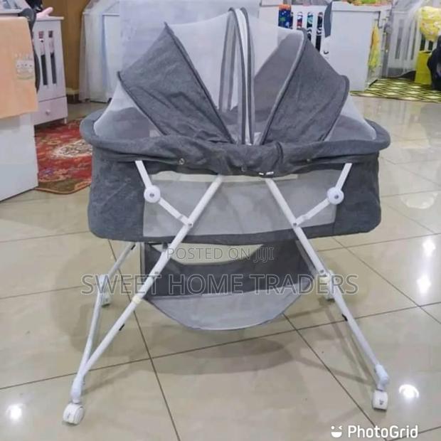 Baby Bassinet Co Sleeper With Wheels - main view