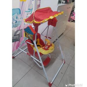 Baby Swing - thumbnail 2