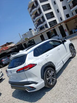 Toyota Corolla Cross 1.8 Petrol AWD 2021 White