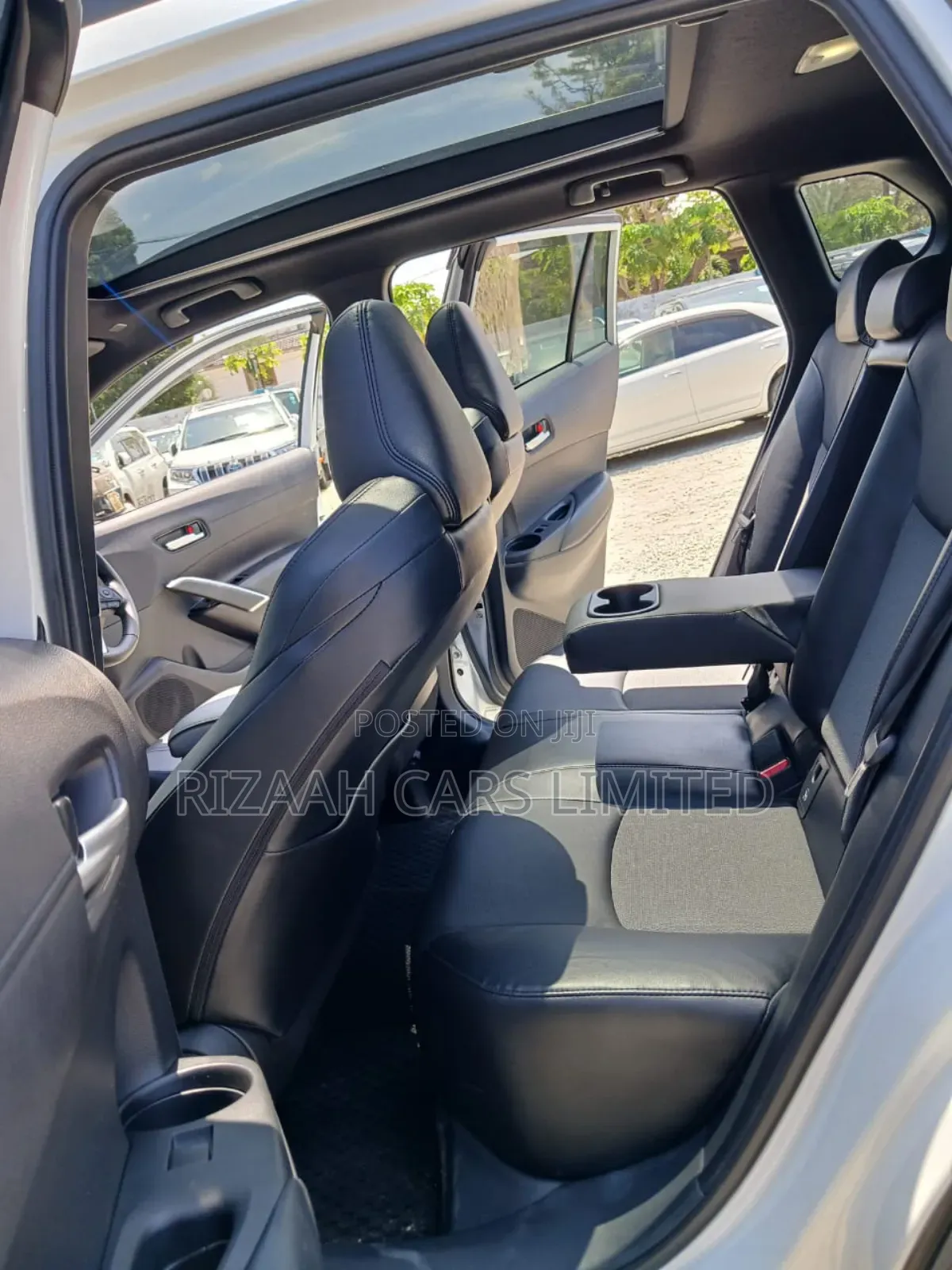 Toyota Corolla Cross 1.8 Petrol AWD 2021 White