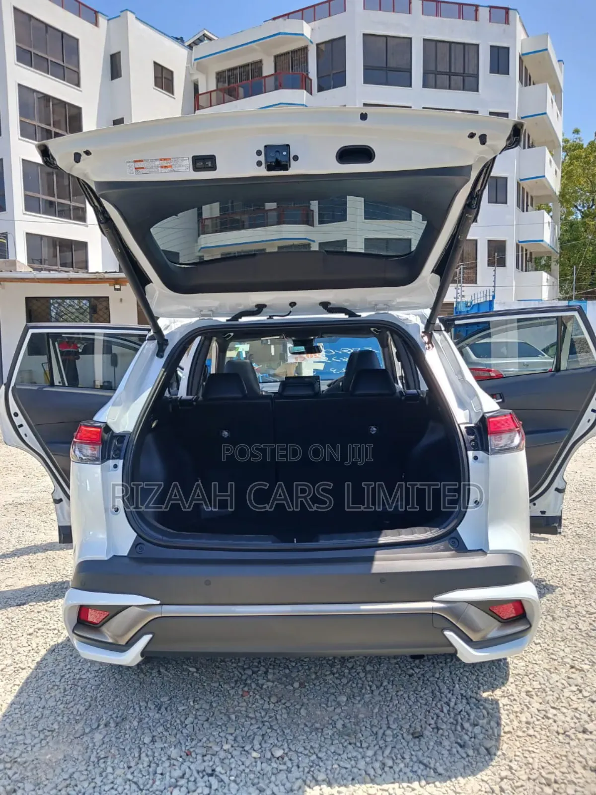 Toyota Corolla Cross 1.8 Petrol AWD 2021 White