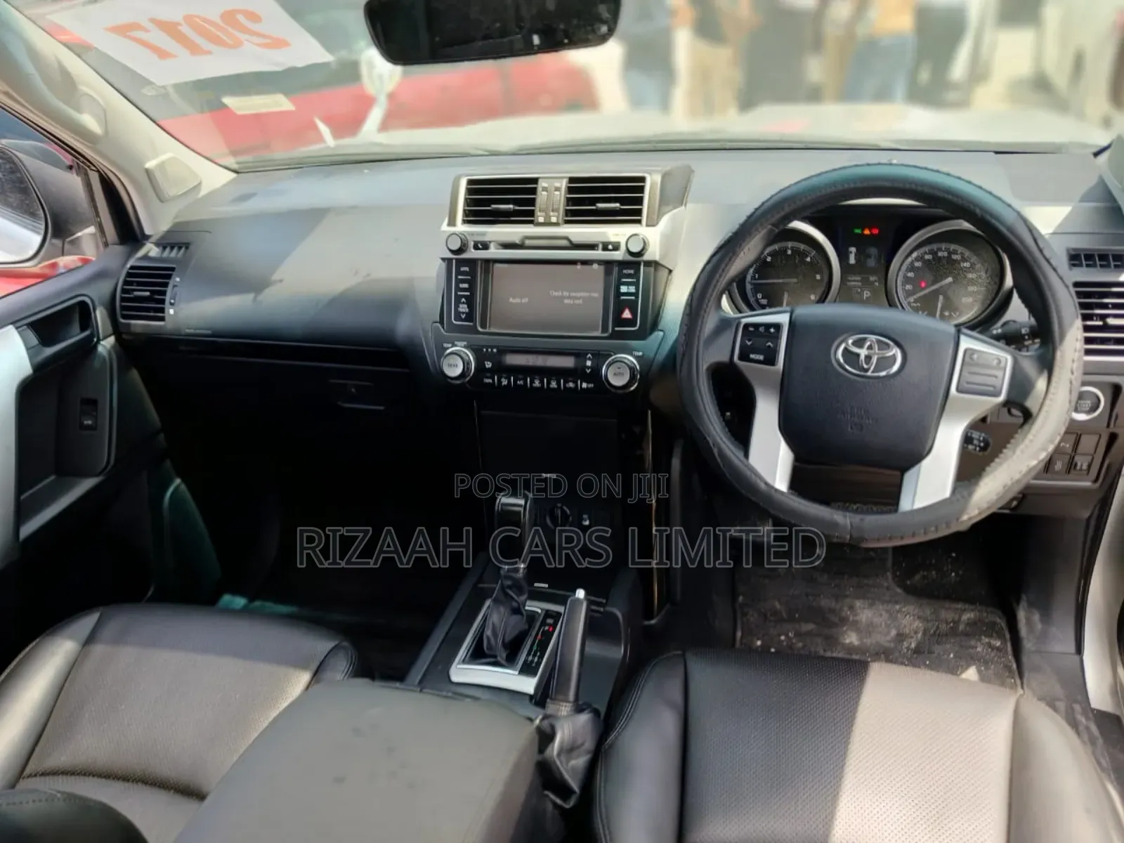 Toyota Land Cruiser Prado 2.8 2018 Silver