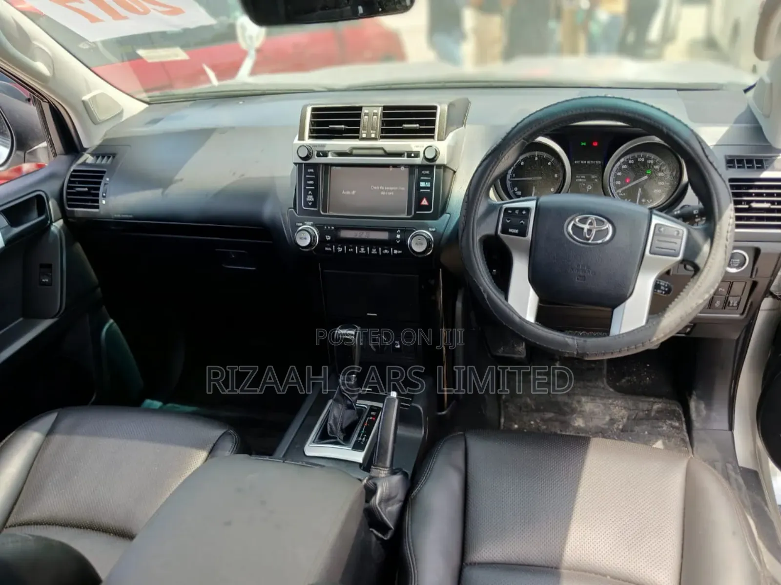 Toyota Land Cruiser Prado 2.8 2018 Silver