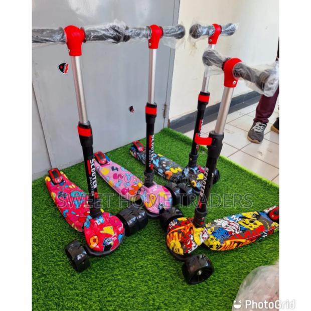 Scooter With Graffiti - main view