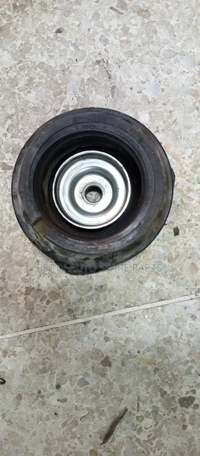 Volkswagen Sogen Shock Mountains