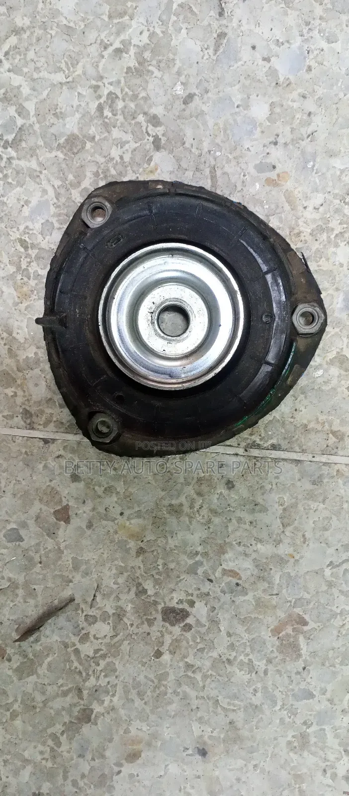 Volkswagen Sogen Shock Mountains