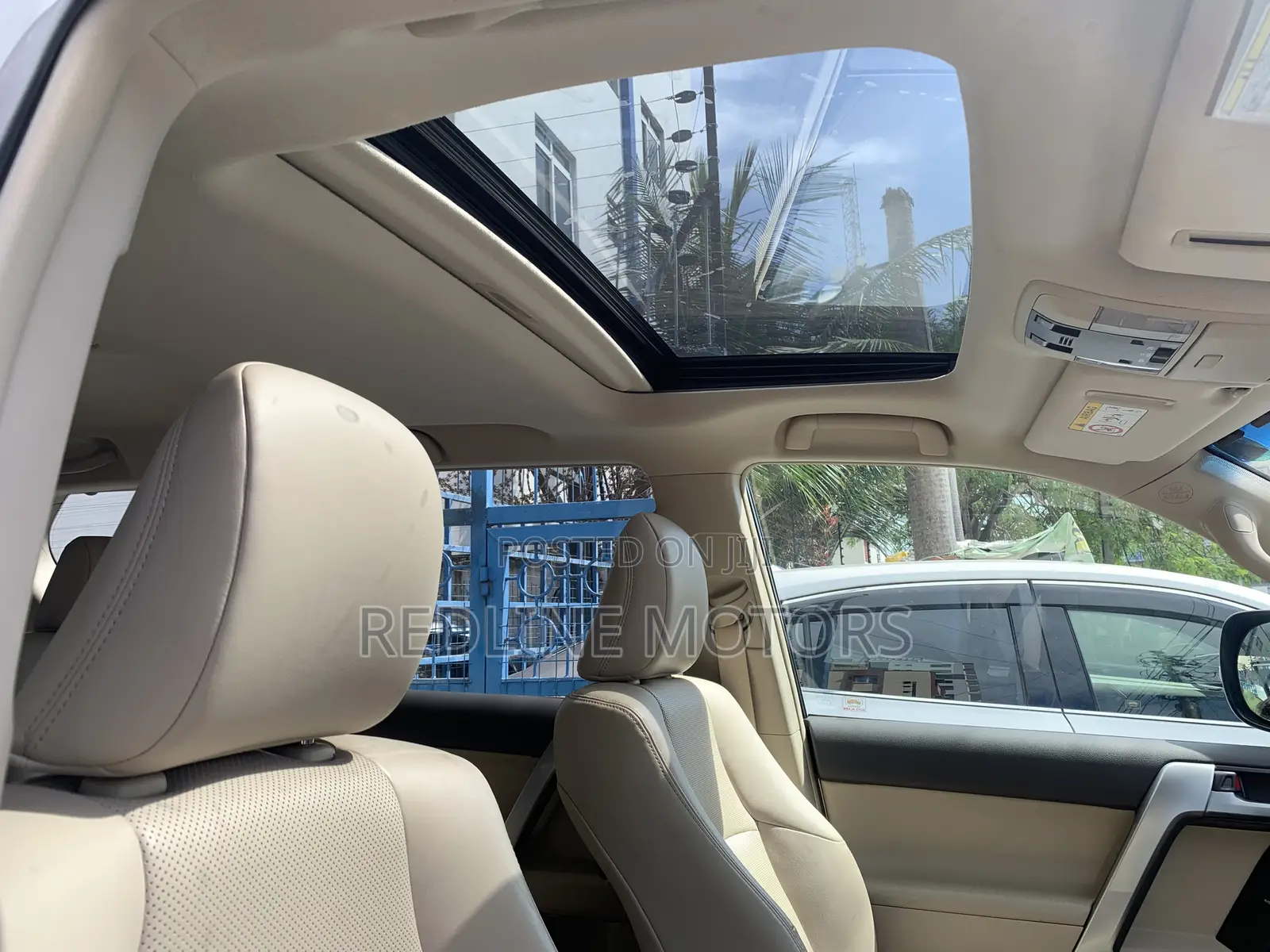 Toyota Land Cruiser Prado 2.8 2019 Off white