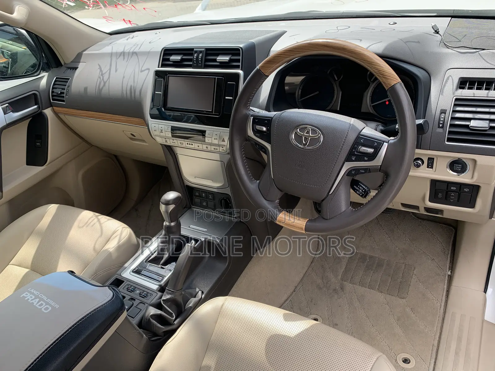 Toyota Land Cruiser Prado 2.8 2019 Off white