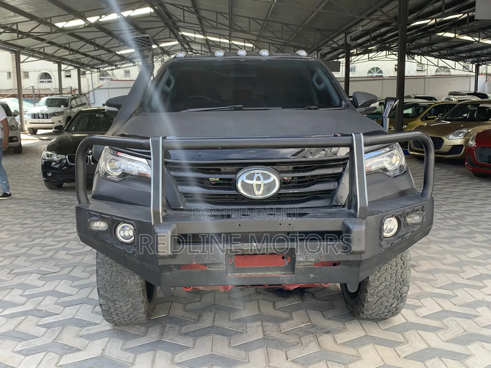 Toyota Fortuner 2.8 D AWD 2015 Gray