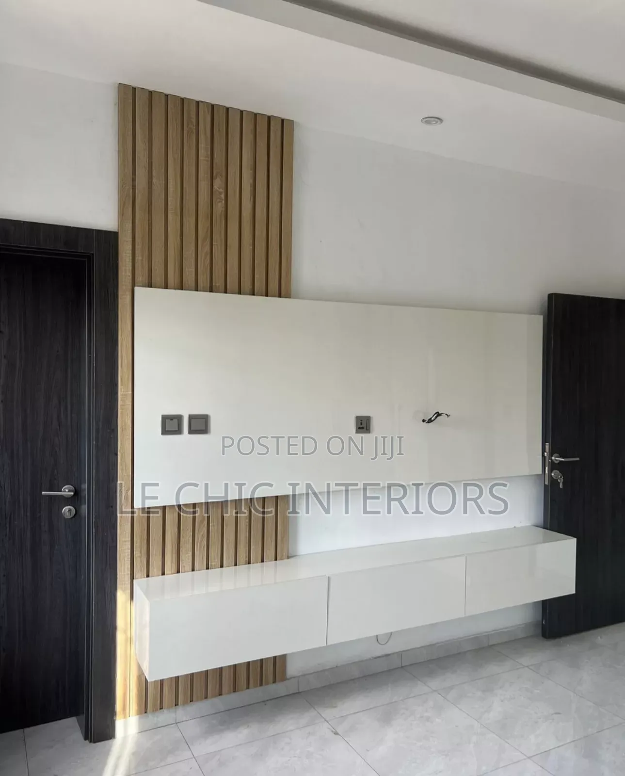 Flute Panels and Gypsum Tv Unit