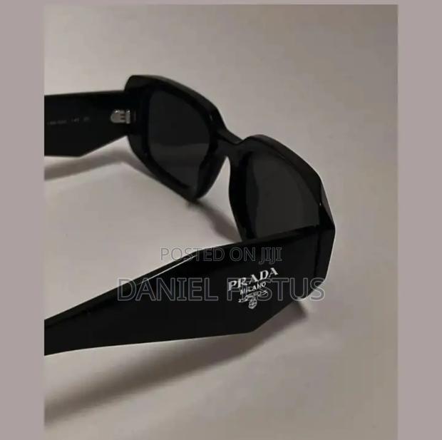 Classic Sunglasses - thumbnail 6