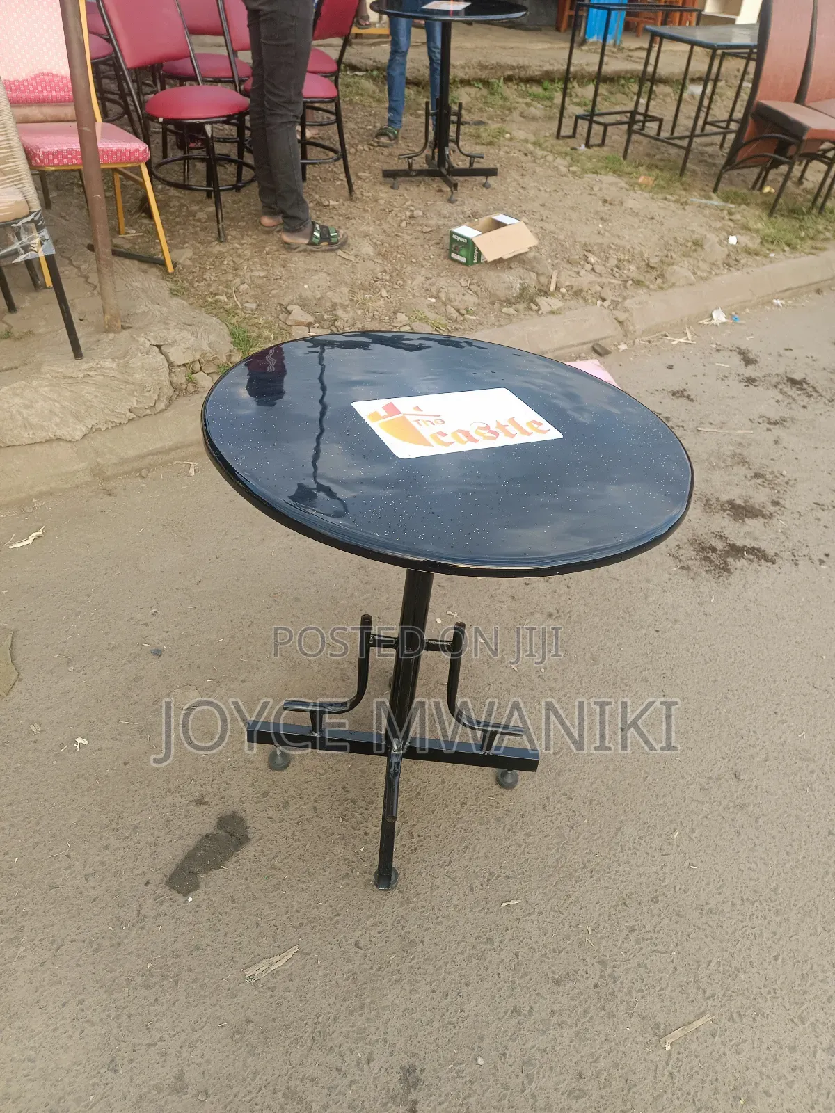 Round Marble Restaurant Table, Black With Branding 