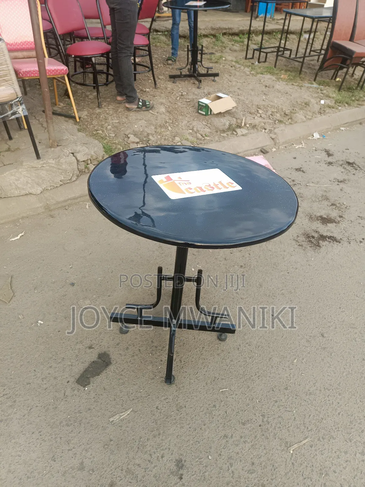 Round Marble Restaurant Table, Black With Branding 