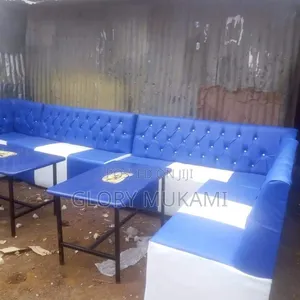 Brand New 4couch and 2 Tables