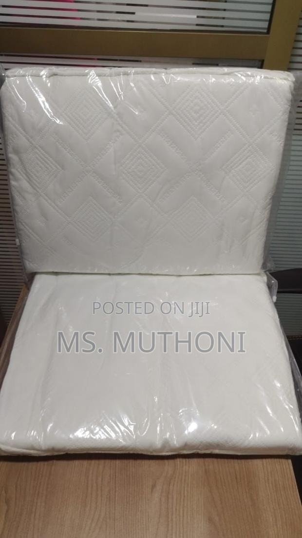 7*6/7*7/7*8 Premium Quality Waterproof Mattress Protector - thumbnail 2