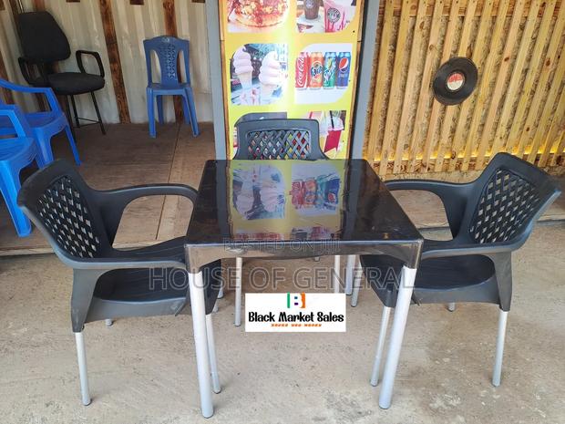 3 Plastic Chair and 1 Table With Metal Legs