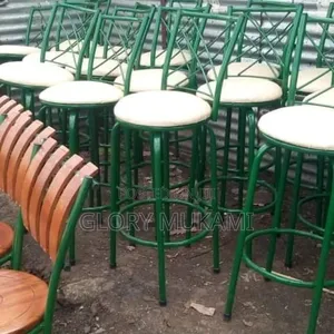 Quality Brand New Restaurant and Bar Seats