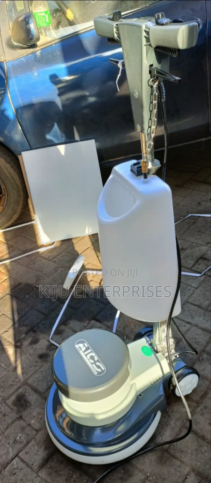Quality Assured Floor Scrubber Machine