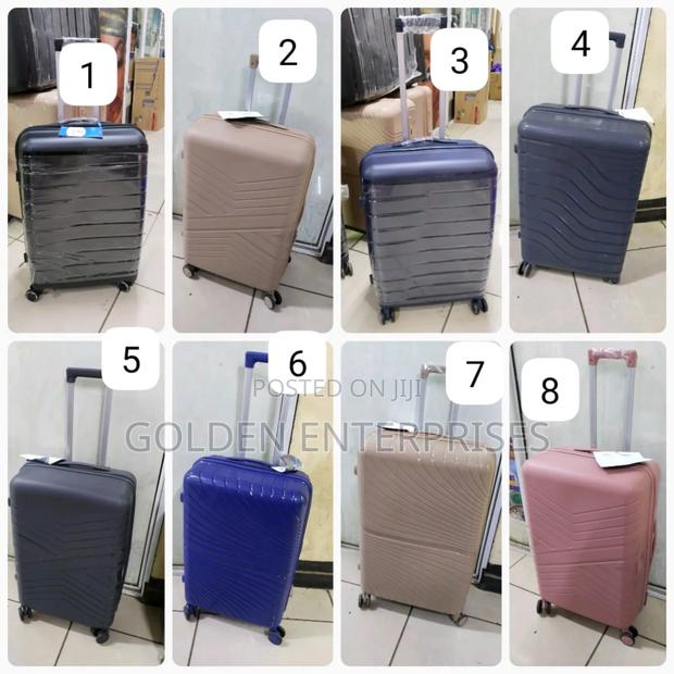 Unbreakable Rubber Suitcase PP MEDIUM - thumbnail 2