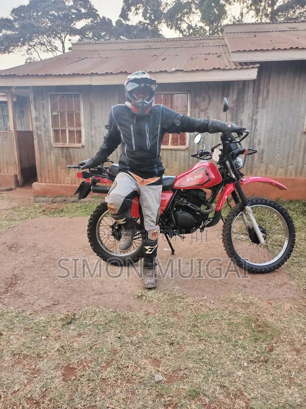 Motorcycle 2008 Red - thumbnail 2