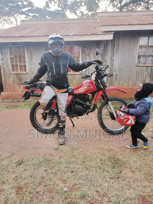 Motorcycle 2008 Red - thumbnail 7