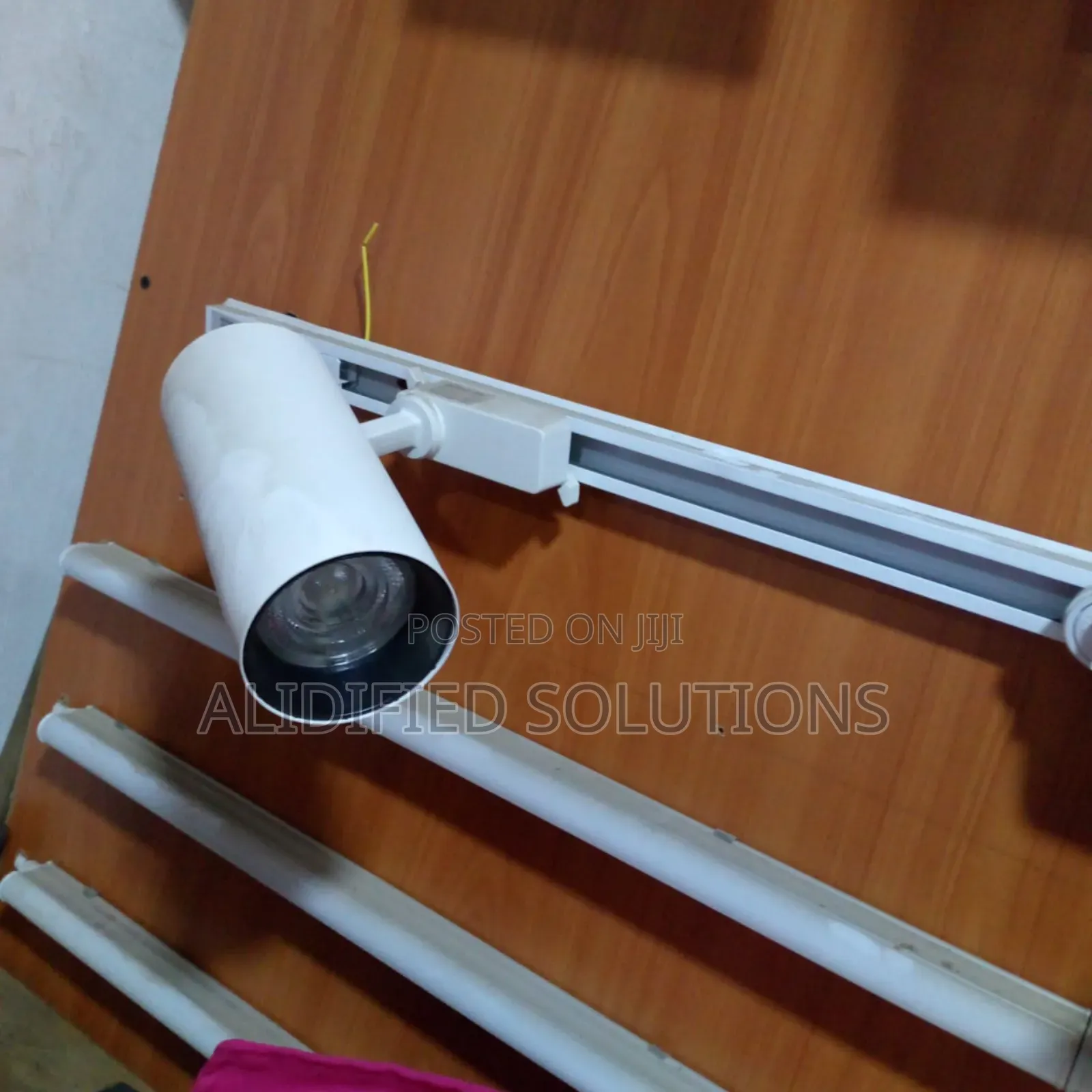 30w Neelux Tracklight<>Super Bright and Dimmable Tracklight