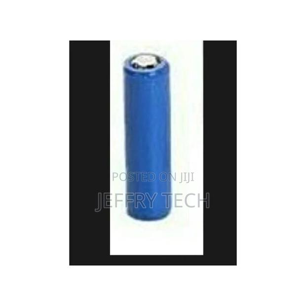 SOLID Lithium Ion Battery Pack 3.7V - 1pc - main view