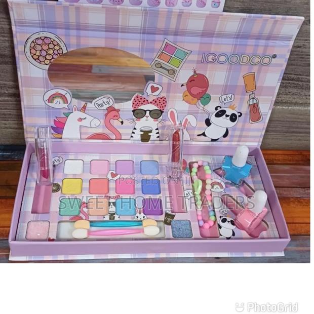 Kids Make Up Kit - main view