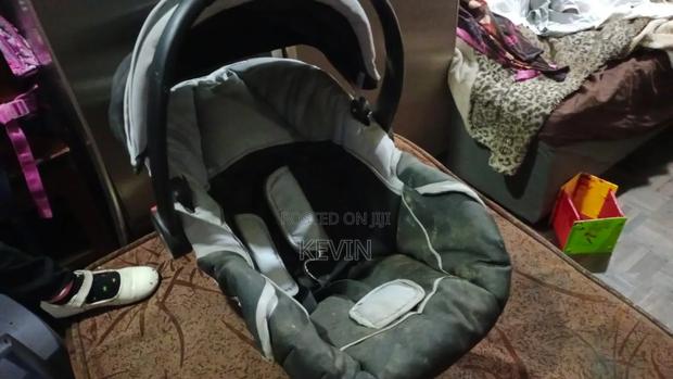 Baby Car Seat - thumbnail 3