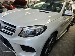 Mercedes-Benz GLE-Class 2018 White