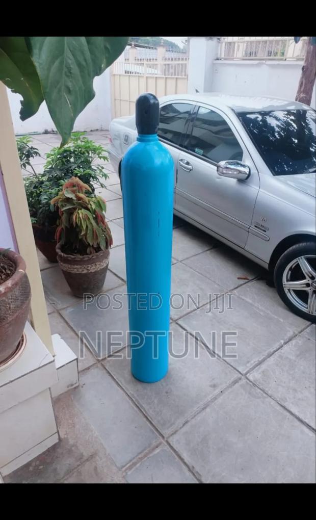 Nitrous Oxide Cylinder - main view