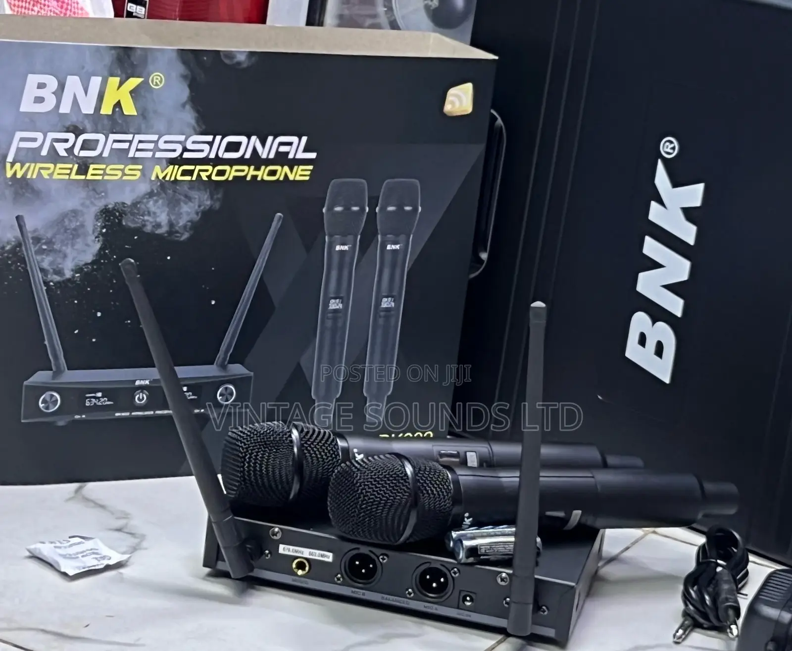 BNK Bk902 Uhf Dual 2 Channel Wireless Microphone