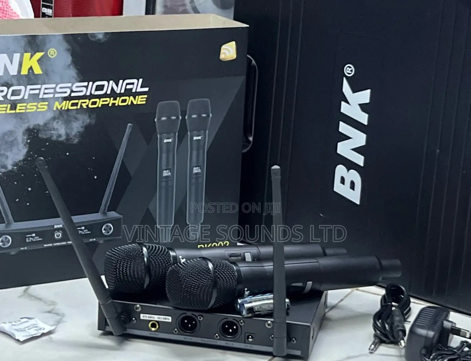 BNK BK902 UHF Dual Channel Wireless Microphone System Pair
