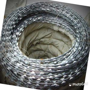 Razor Wire 10M - thumbnail 2