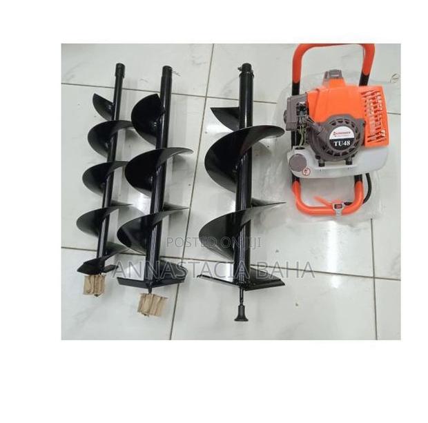 Premier Commercial and Industrial Use Earth Auger - main view